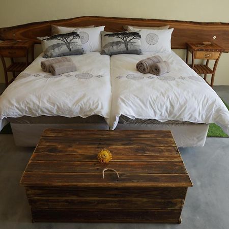 Stellar Overberg Travellers Lodge Napier Екстер'єр фото