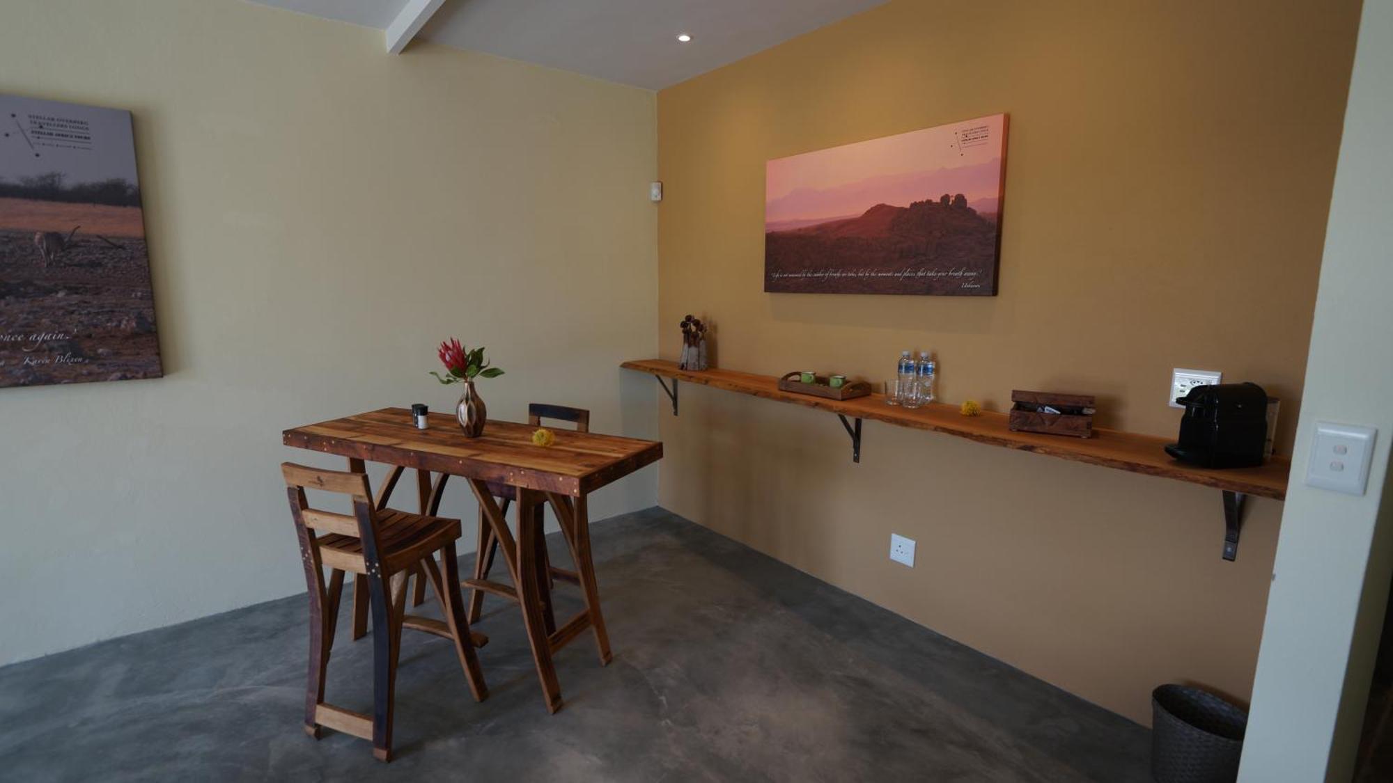 Stellar Overberg Travellers Lodge Napier Екстер'єр фото